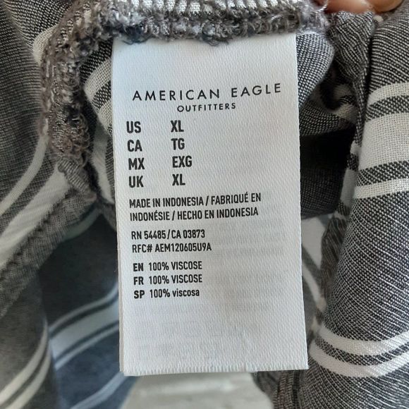 American Eagle Button Up Men Shirt Size XL Gray White Striped Long Sleeve - Picture 4 of 6